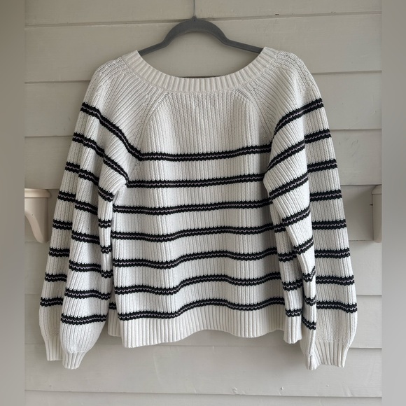 Lands' End Drifter V-Neck Striped Sweater Women’s Size Medium - Picture 11 of 11